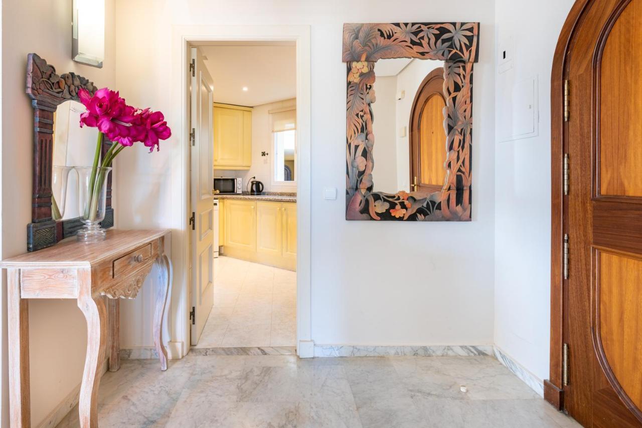 Wintowinrentals Luxury And Sea View Inside Puerto Marina Benalmadena Exterior photo